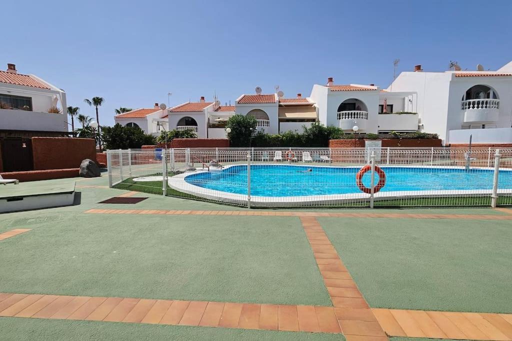 Callao Sun & Pool Callao Salvaje Exterior photo